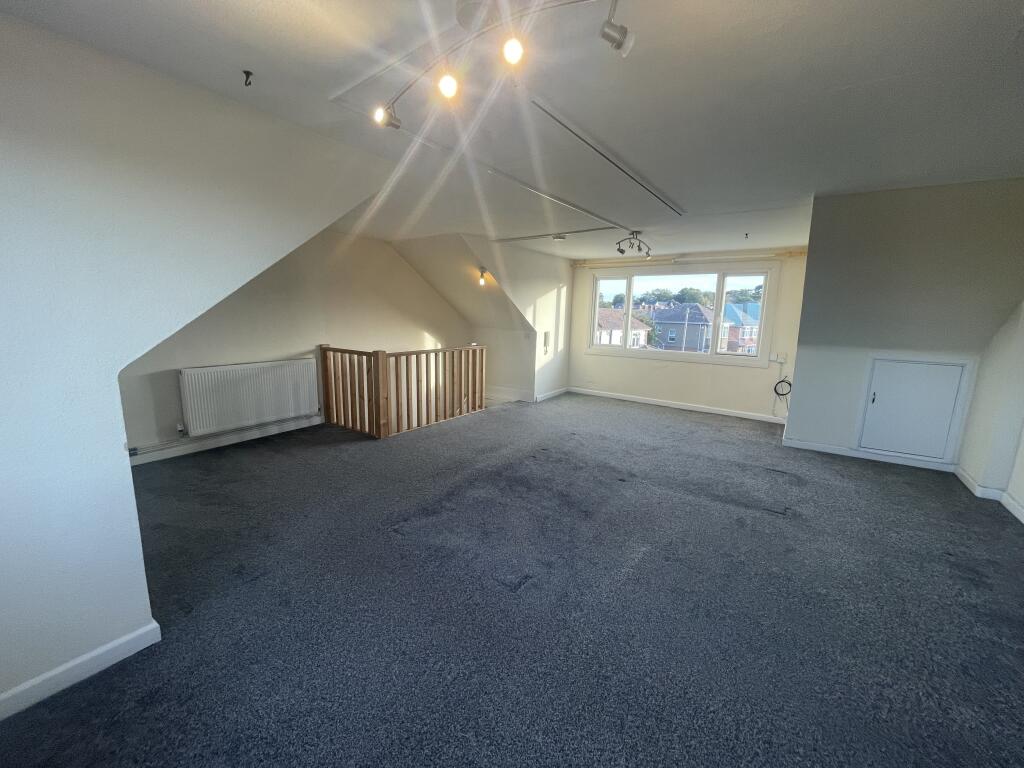 Tuckton Road, Bournemouth photo 3