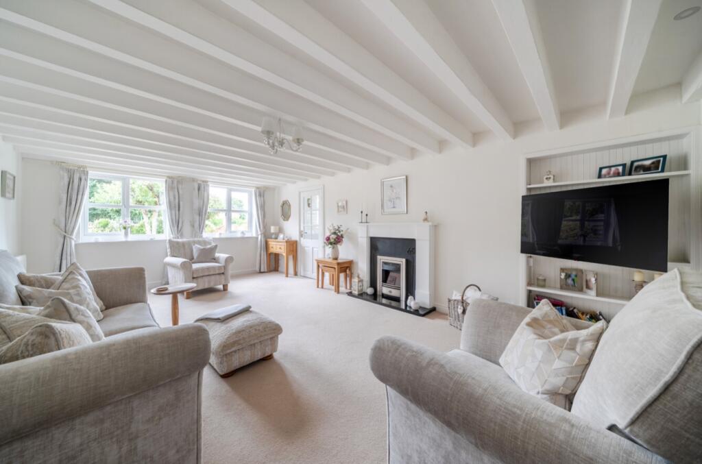 House in Nottingham, Wollaton Vale - View 3