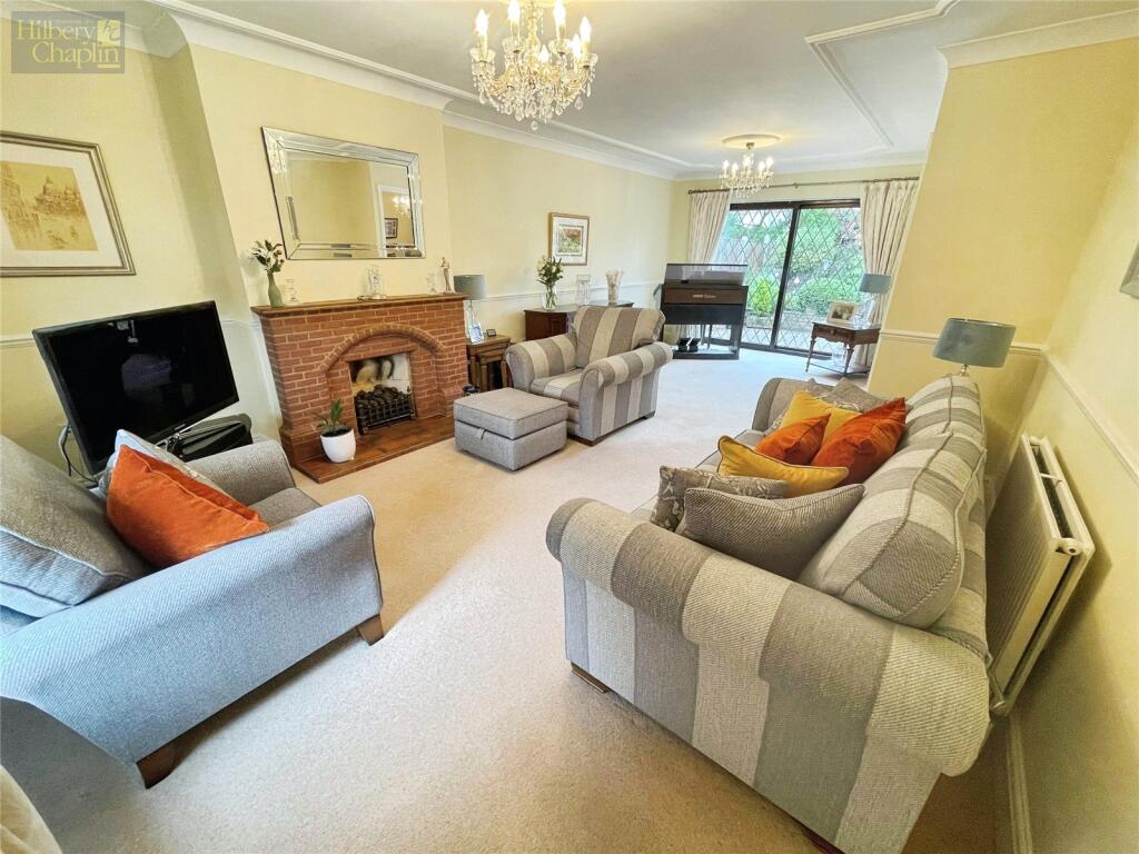 House in Romford - View 5