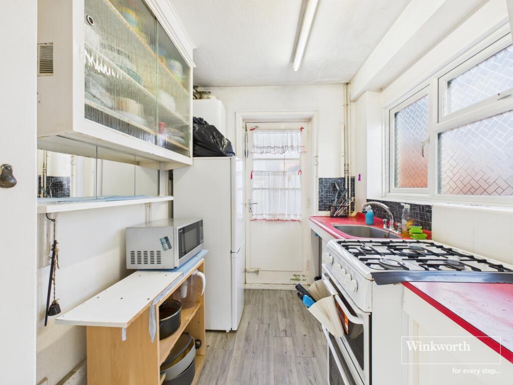 House in London - View 3