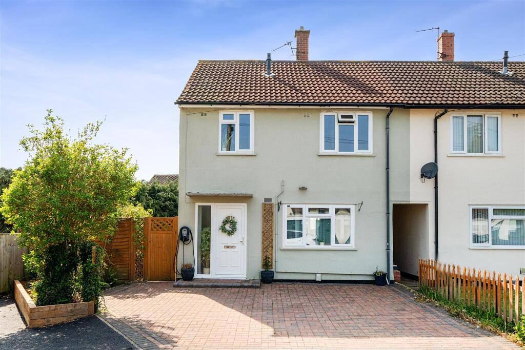 Main image of property: Great Leaze, Cadbury Heath, Bristol