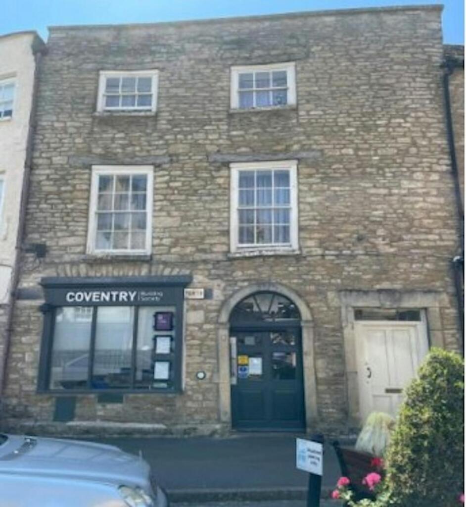 Main image of property: 4 Market Place, Tetbury, GL8 8DA