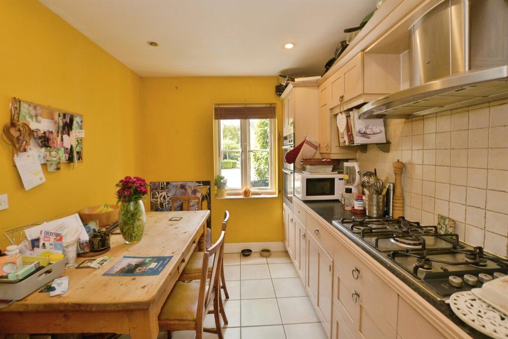 Alderney Way, Kennington, Ashford - View 5