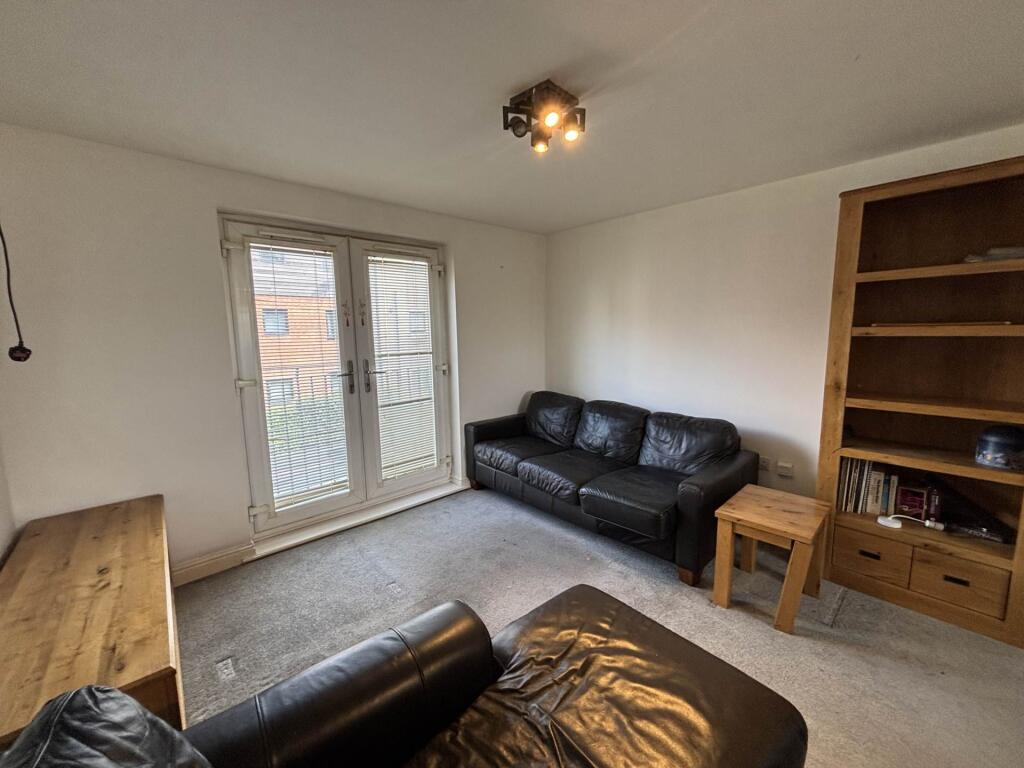 Apartment in Oldham - View 2
