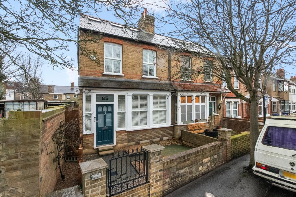 Main image of property: Rosebank Road, Hanwell, W7