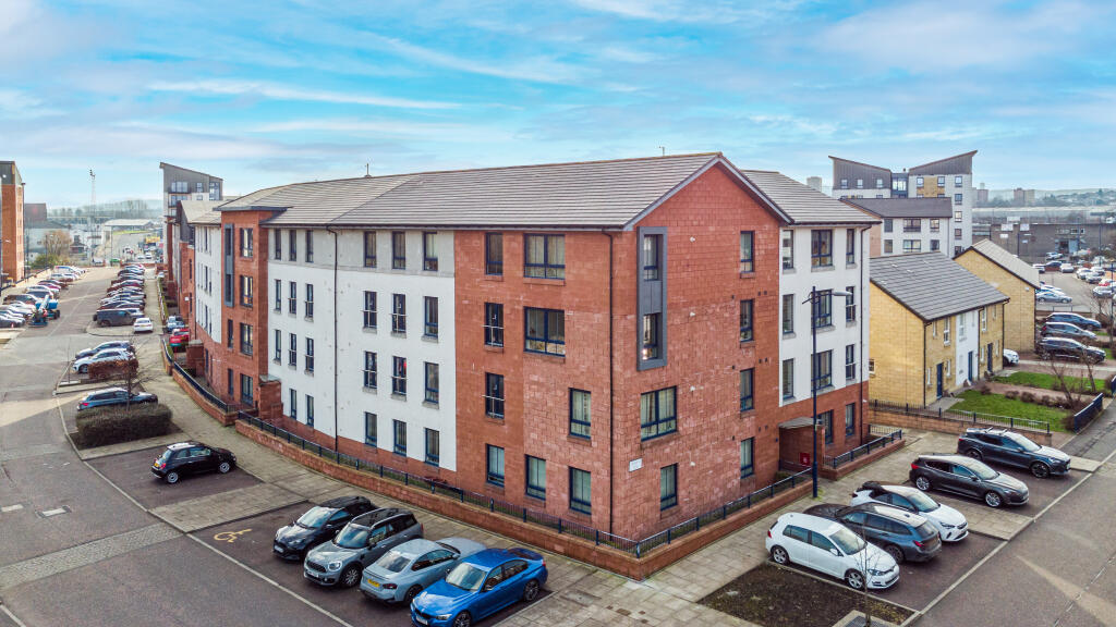 Main image of property: Flat 2/2, 1 Inchgarvie Loan , Oatlands, G5