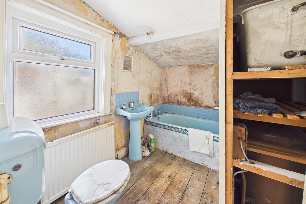 96, North Road, Carnforth, Lancashire photo 5