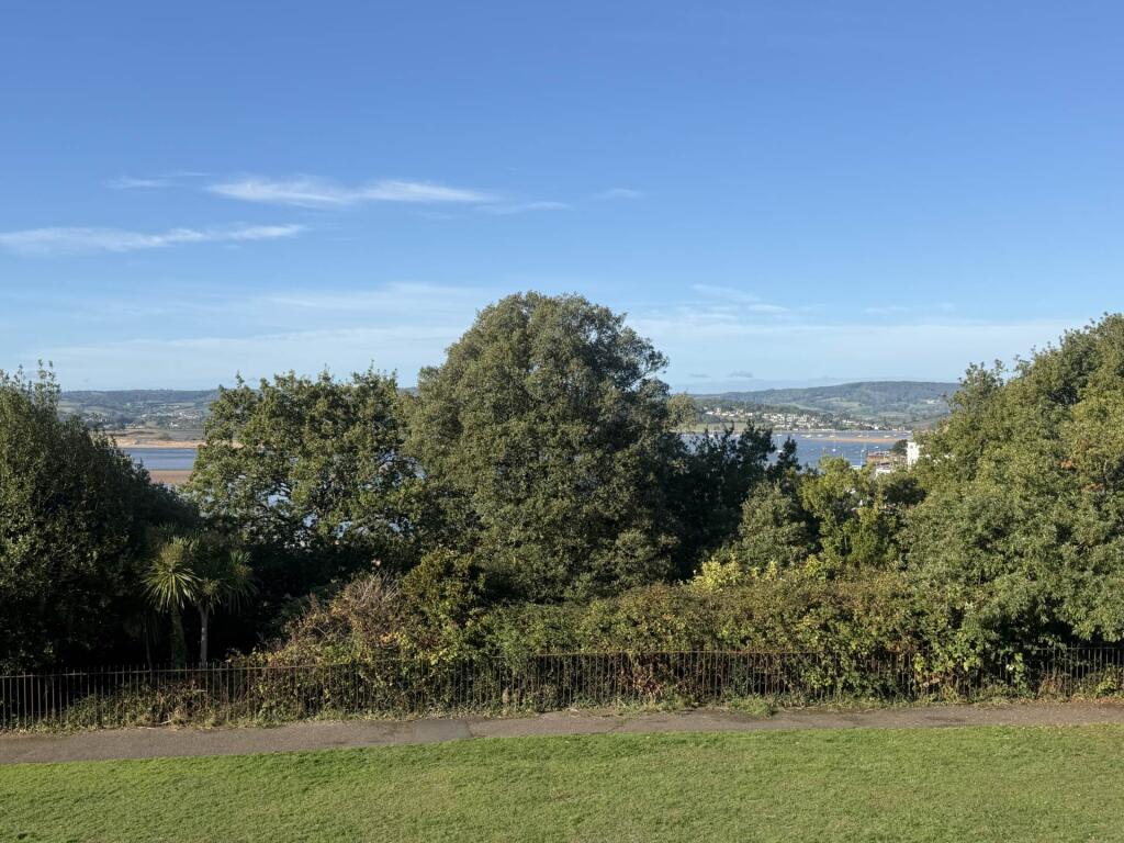 Apartment in Exmouth, Withycombe - View 5