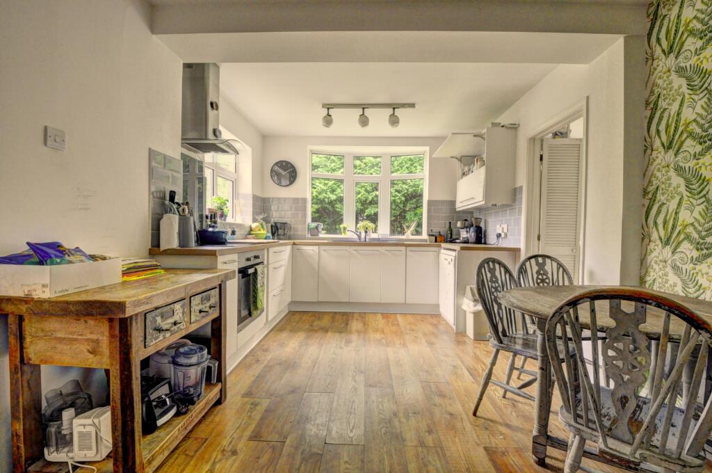 House in Hemel Hempstead - View 3