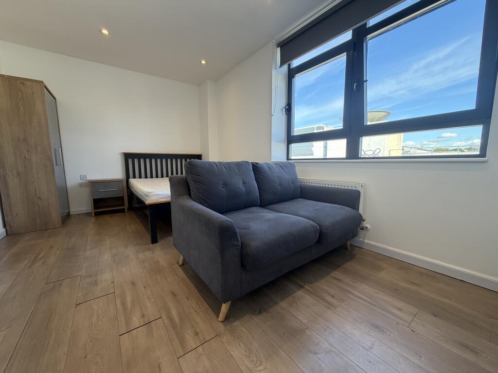 Main image of property: Cresta House, Alma Street, Luton