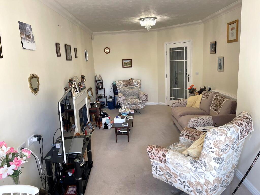 Hubert Lodge, South Street, Hythe photo 4