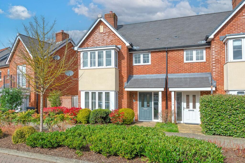 Main image of property: Beacon Avenue, Kings Hill, West Malling, ME19 4LH