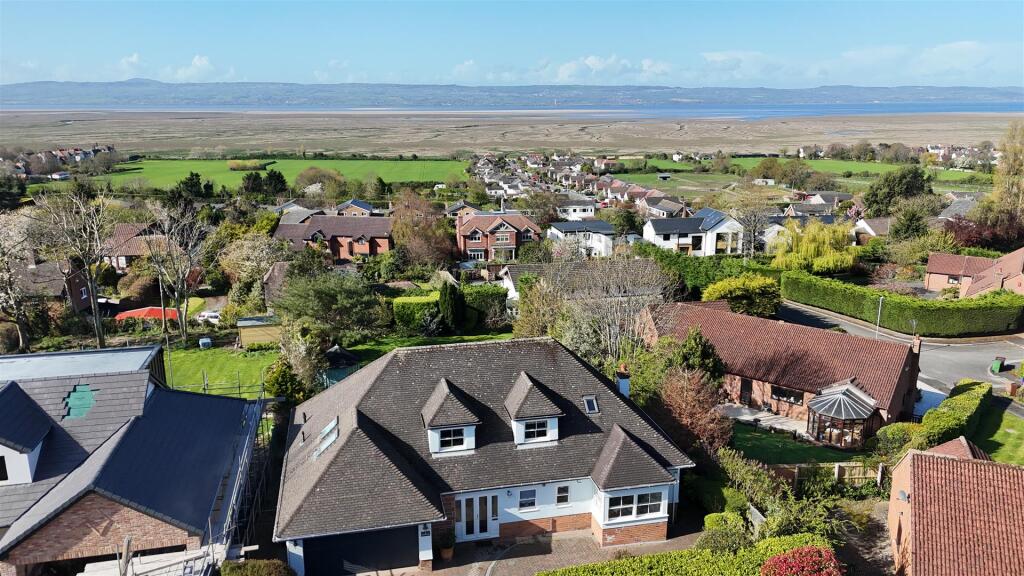 5-bed detached on Raby Close, Heswall, Wirral, £800,000