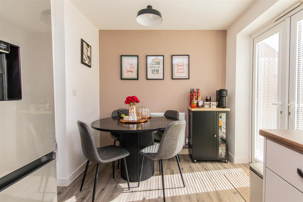 House in Northampton - View 5
