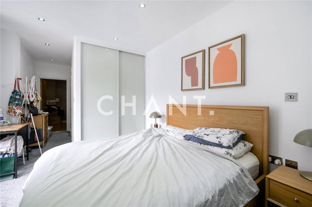 Apartment in London - View 4