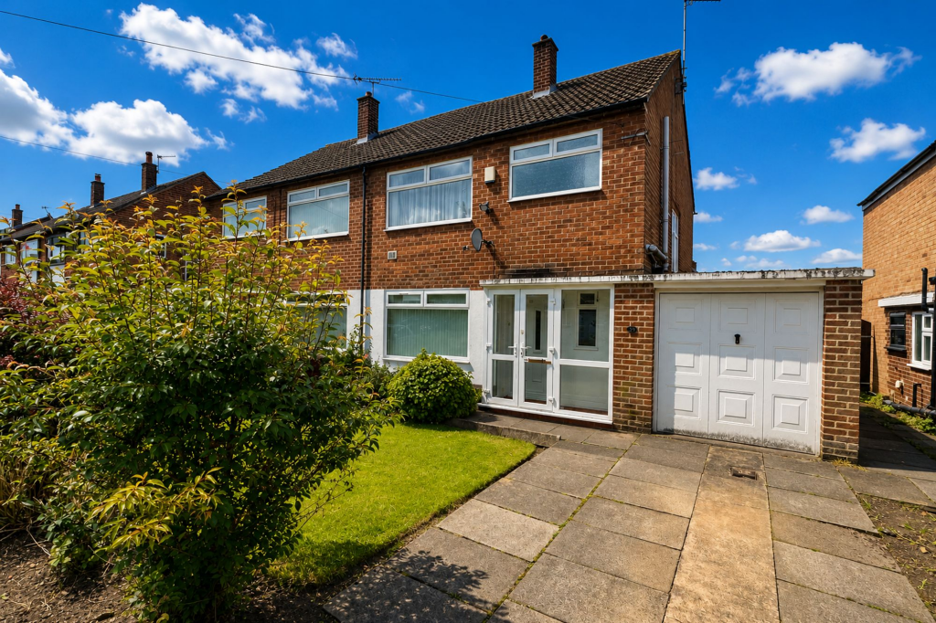 Main image of property: Elmsleigh Road, Heald Green, SK8