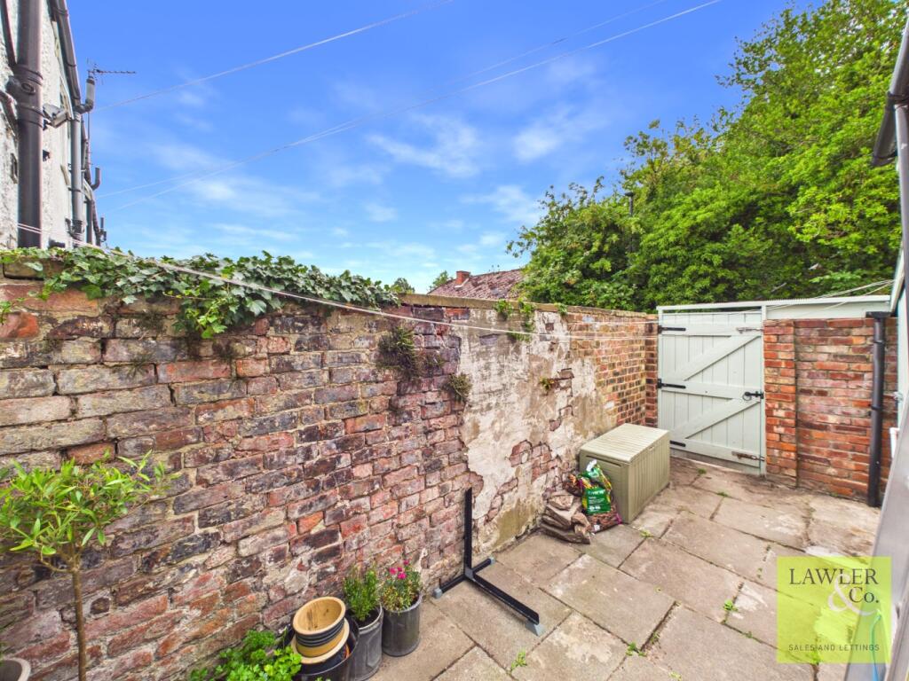 Nelson Street, Hazel Grove,  SK7 4LR photo 3