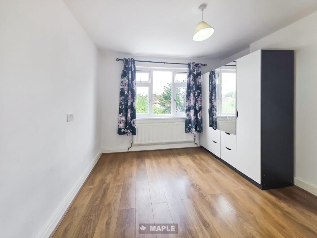 House in Harrow - More