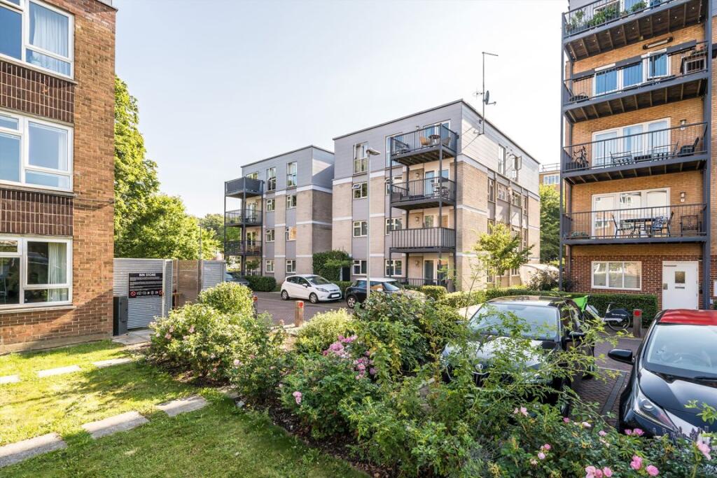 Main image of property: Limerick Close, Balham