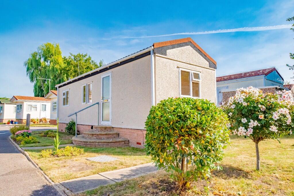 Main image of property: Cavendish Park, Yorktown Road, Sandhurst, Berkshire, GU47