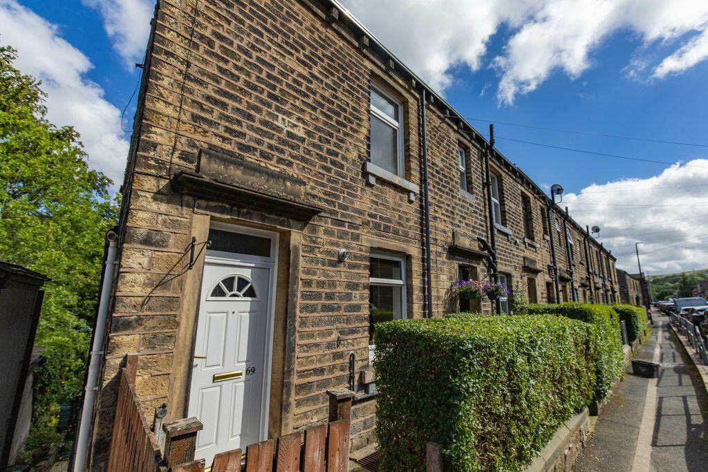 Main image of property: 69 Oldham Road, Ripponden HX6 4EB