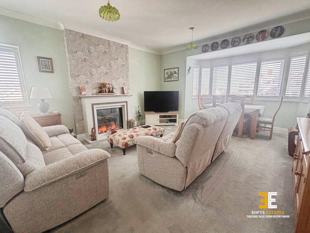 Apartment in Llandudno, Rhos-on-Sea - View 3