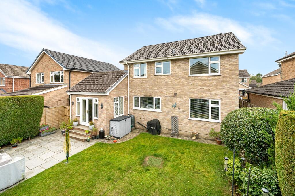 House in Harrogate - More