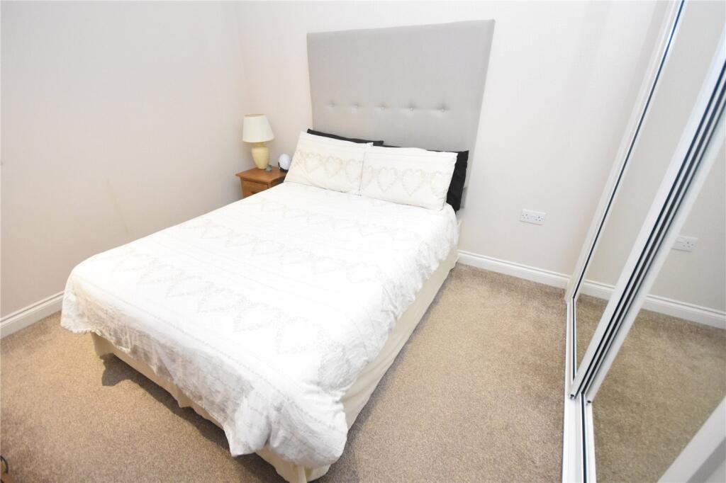 Apartment in Aberdeen - View 6