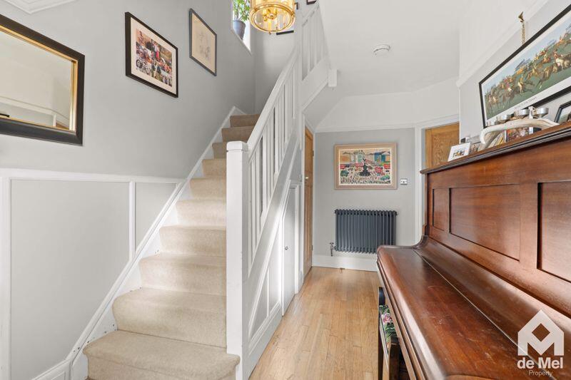 Welland Lodge Road, Prestbury, Cheltenham, GL52 photo 3