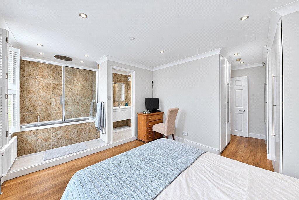 House in London, Walham Green, Fulham - View 4