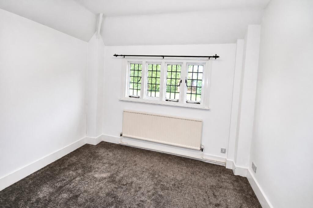 House in Waverley, Ewhurst - More