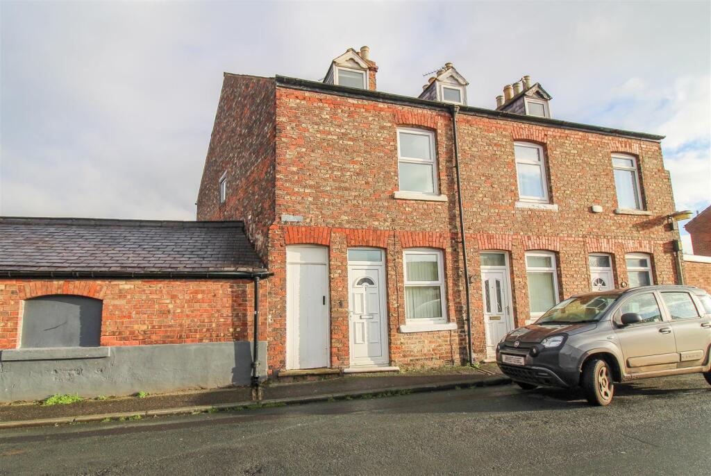 Main image of property: Bondgate Green Lane, Ripon
