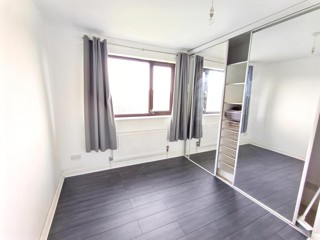 House in Oakengates, Telford and Wrekin - More