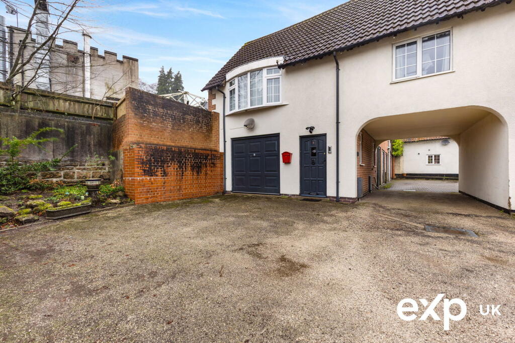 Main image of property: Hutt Farm Court, Ravenshead