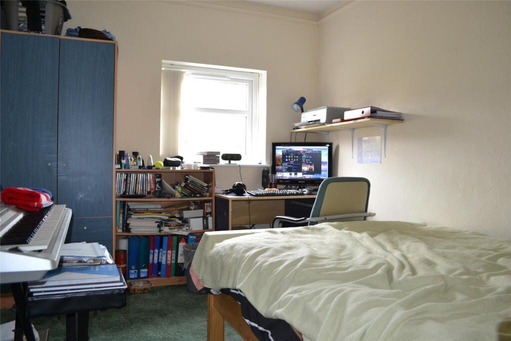 House in Bath - View 5