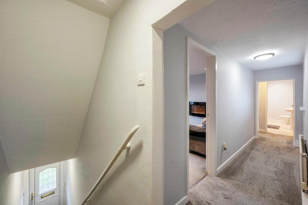 Apartment in Doncaster, Rossington - More