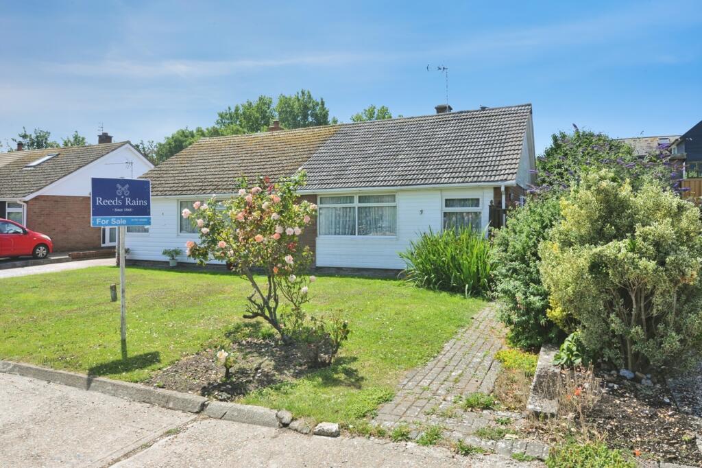 Main image of property: Harbour Farm, Winchelsea Beach, Winchelsea, East Sussex, TN36