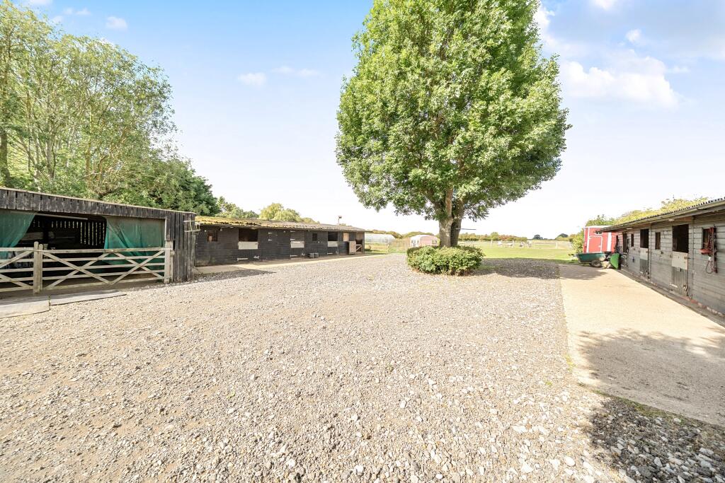 House in East Lindsey, Saltfleetby - View 3