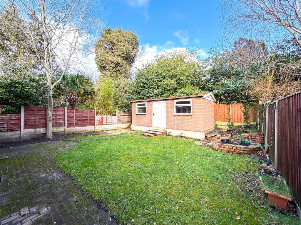 Kingsfield Drive, Didsbury, M20 photo 2