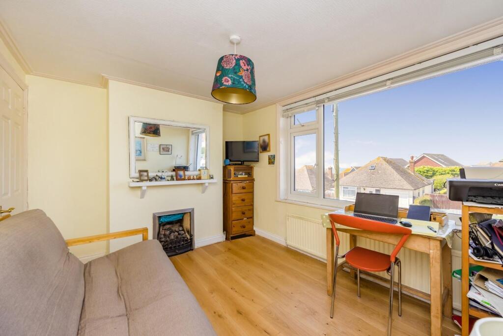 Apartment in Brighton - View 5