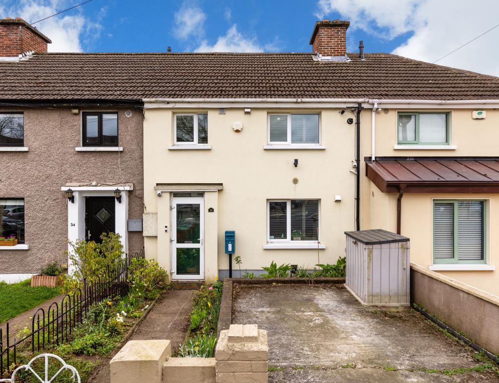 Main image of property: 36 Clune Road, Finglas, Dublin 11, D11 N6W7