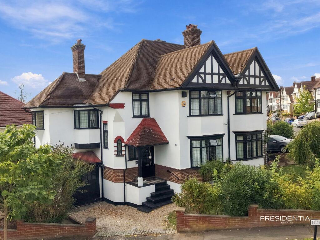 Main image of property: Hurst Avenue, Chingford, E4
