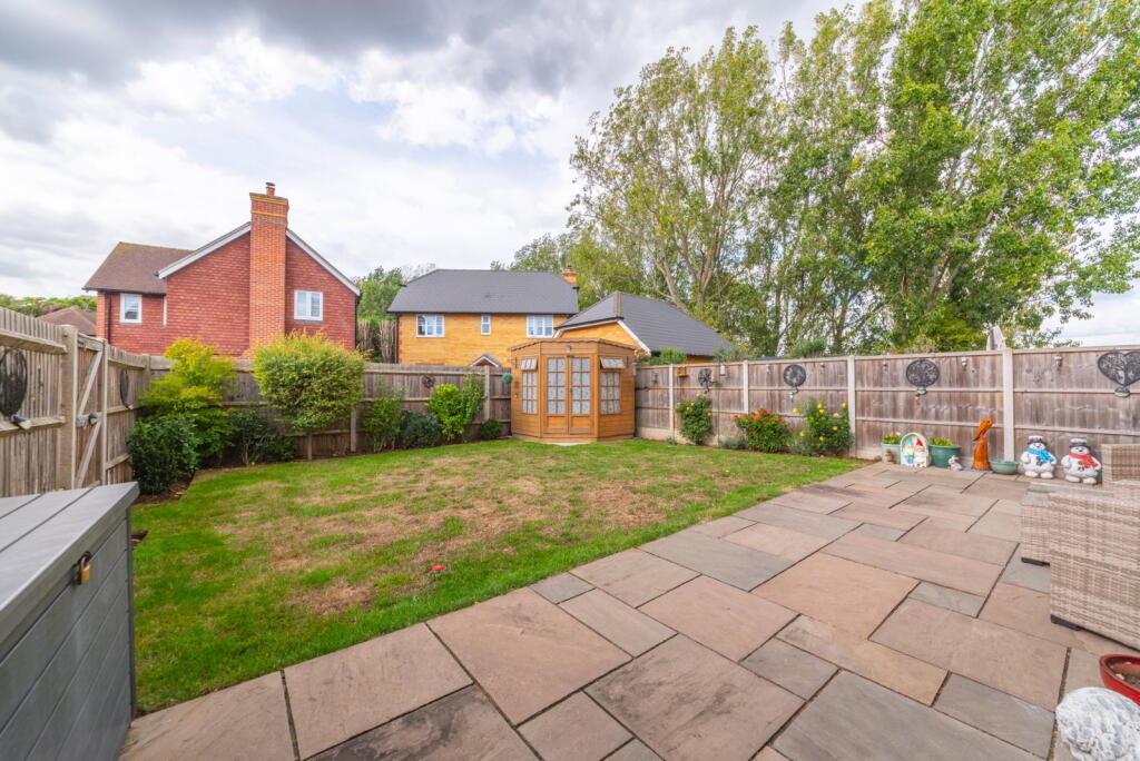 House in Rochester - View 4
