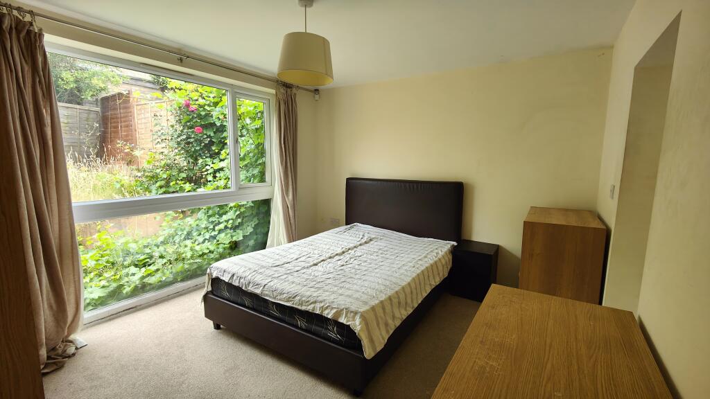 Main image of property: Paxton Road, Northampton, Northamptonshire, NN3