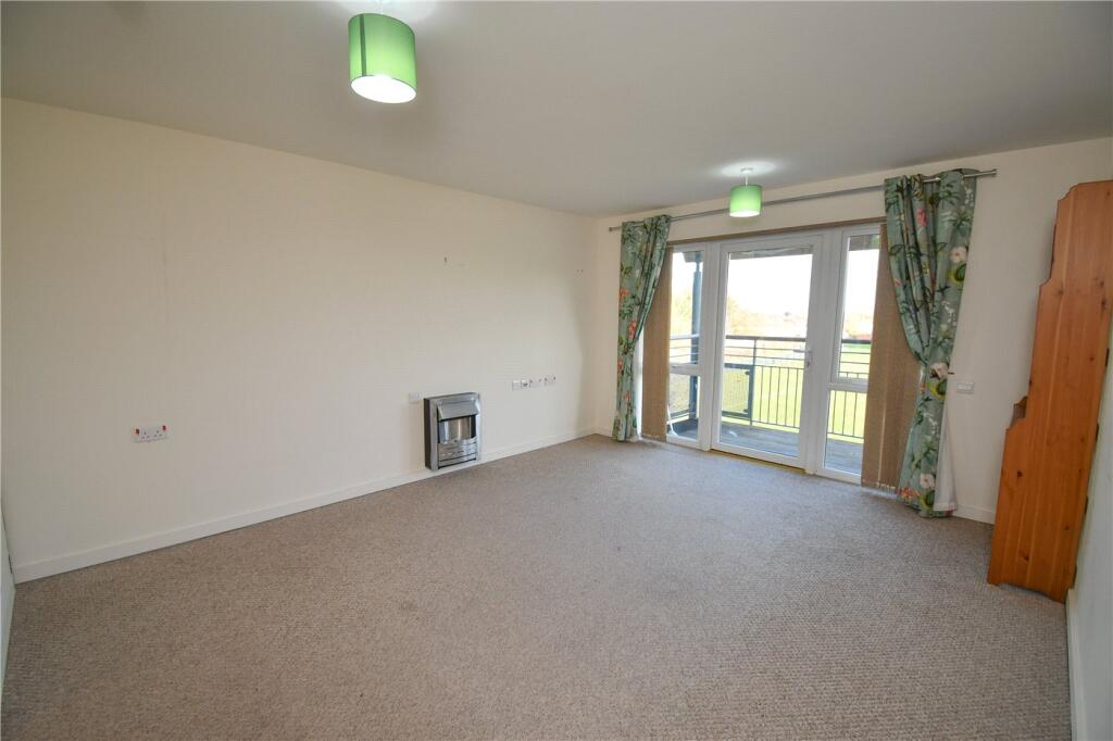 Apartment in Ellesmere Port, Whitby - View 5