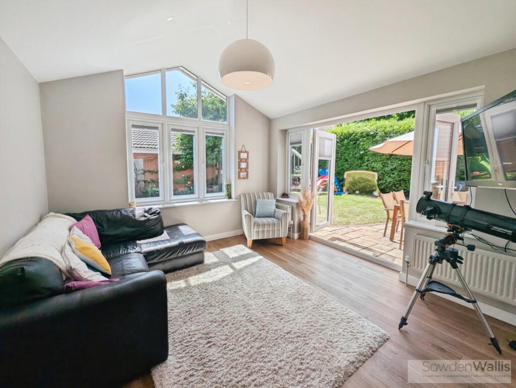 Armley Grove, Stamford photo 4