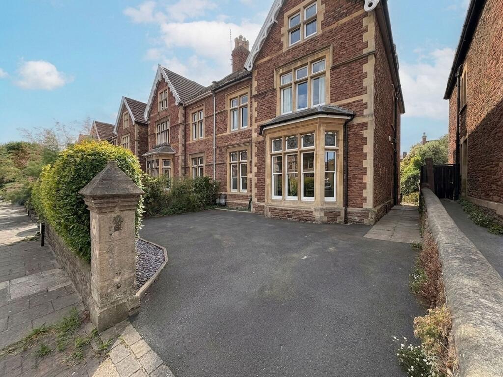 Main image of property: Clifton, Hurle Crescent, BS8 2SZ