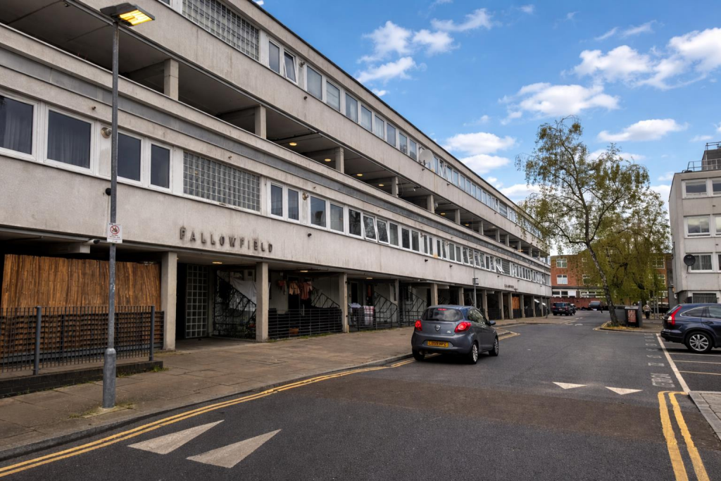 Main image of property: Pooles Park, London, N4