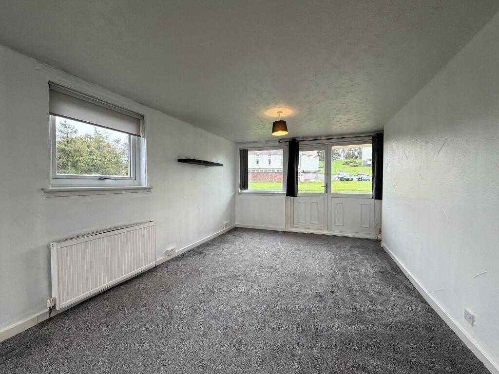 Apartment in Glasgow, South Lanarkshire - View 2