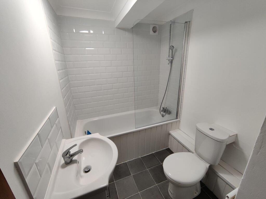Apartment in Brighton - View 4